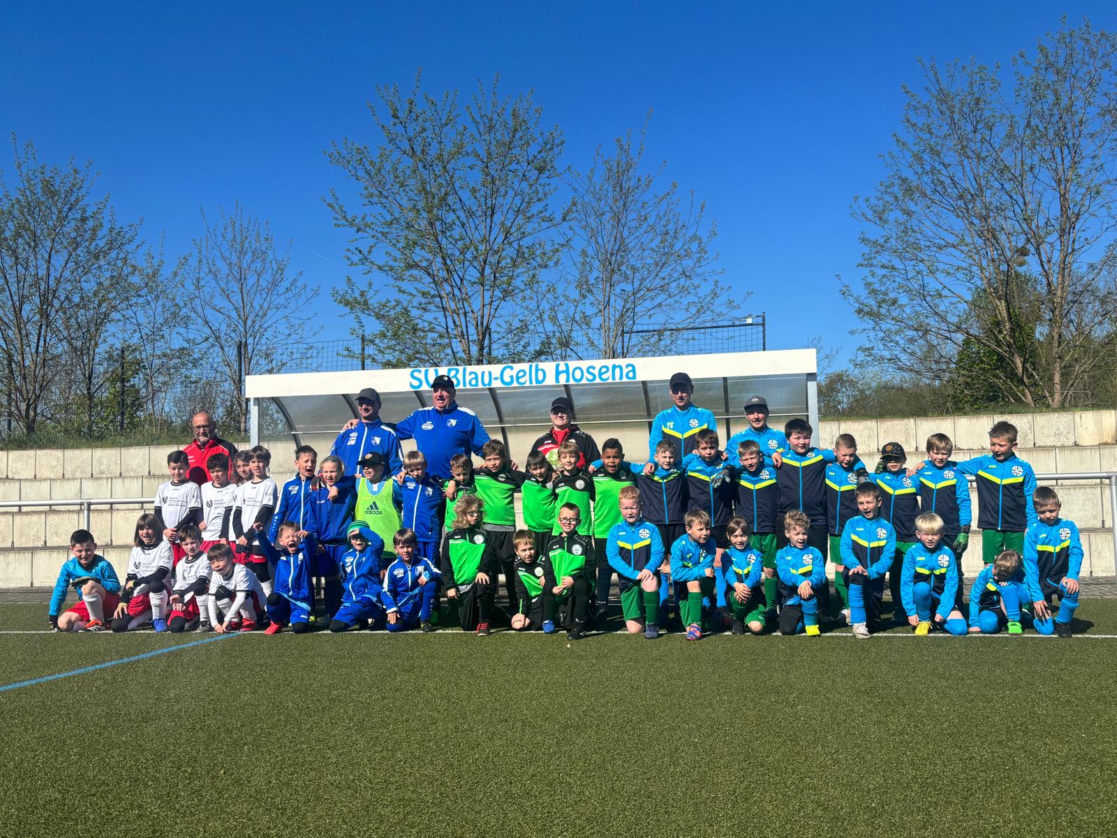 Featured image for “Sonniger Fußballtag in Hosena – Unsere Kicker zeigen vollen Einsatz”